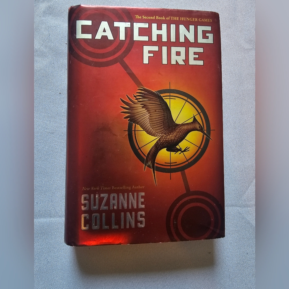 Suzanne Collins Catching Fire (The Hunger Games) Hardback With Dust Cover